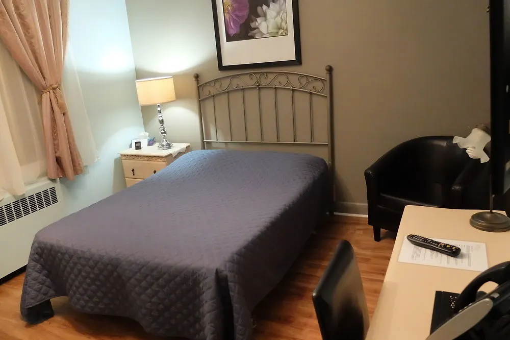 Inn Auberge Maison Roy Quebec City