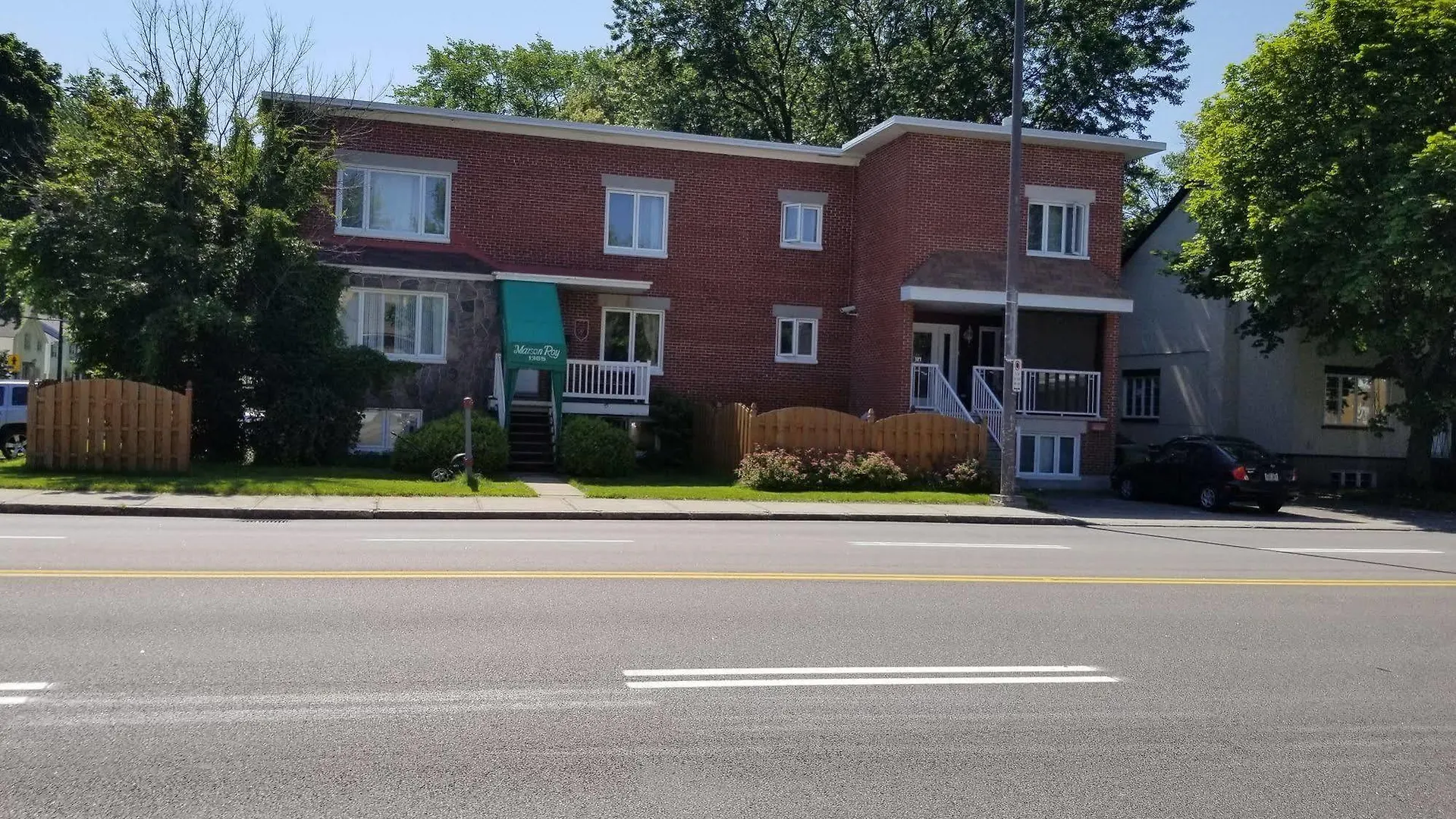 Auberge Maison Roy Quebec City 2*,