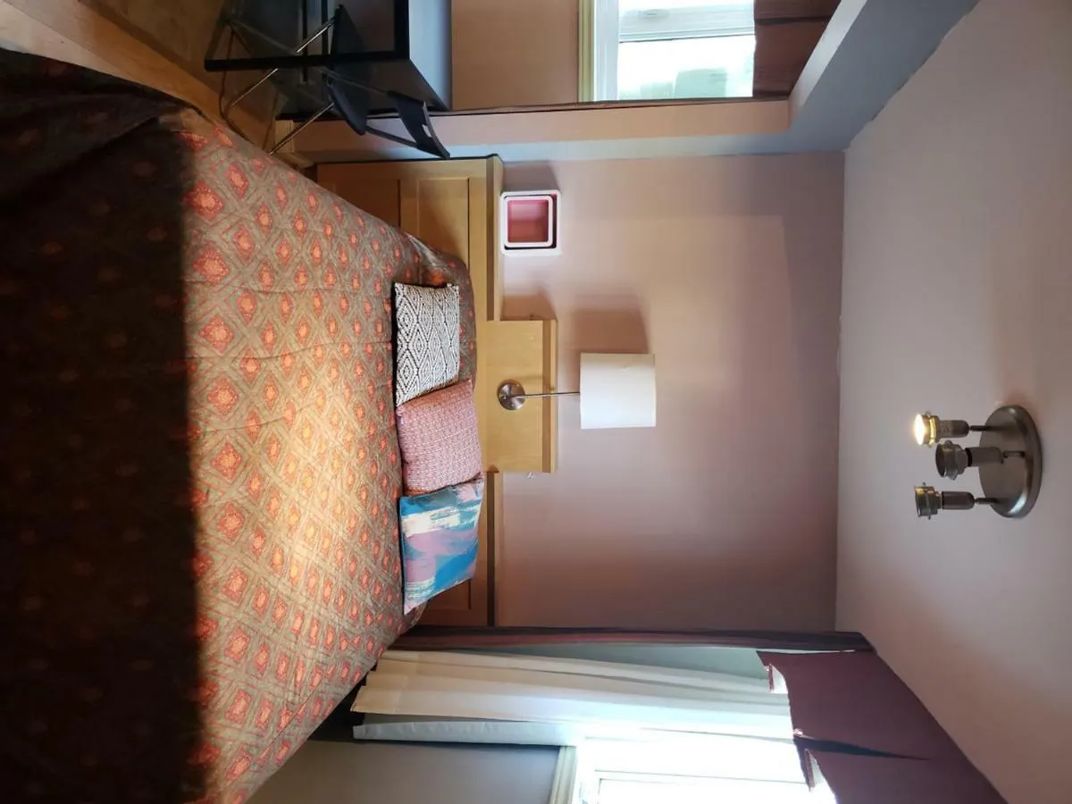 Auberge Maison Roy Quebec City Inn
